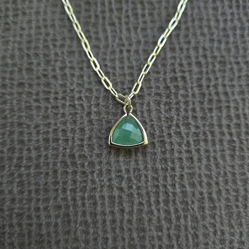 Inspired By You Triangular Green💚 Aventurine Pendant Necklace - NWOT - Picture 3 of 13